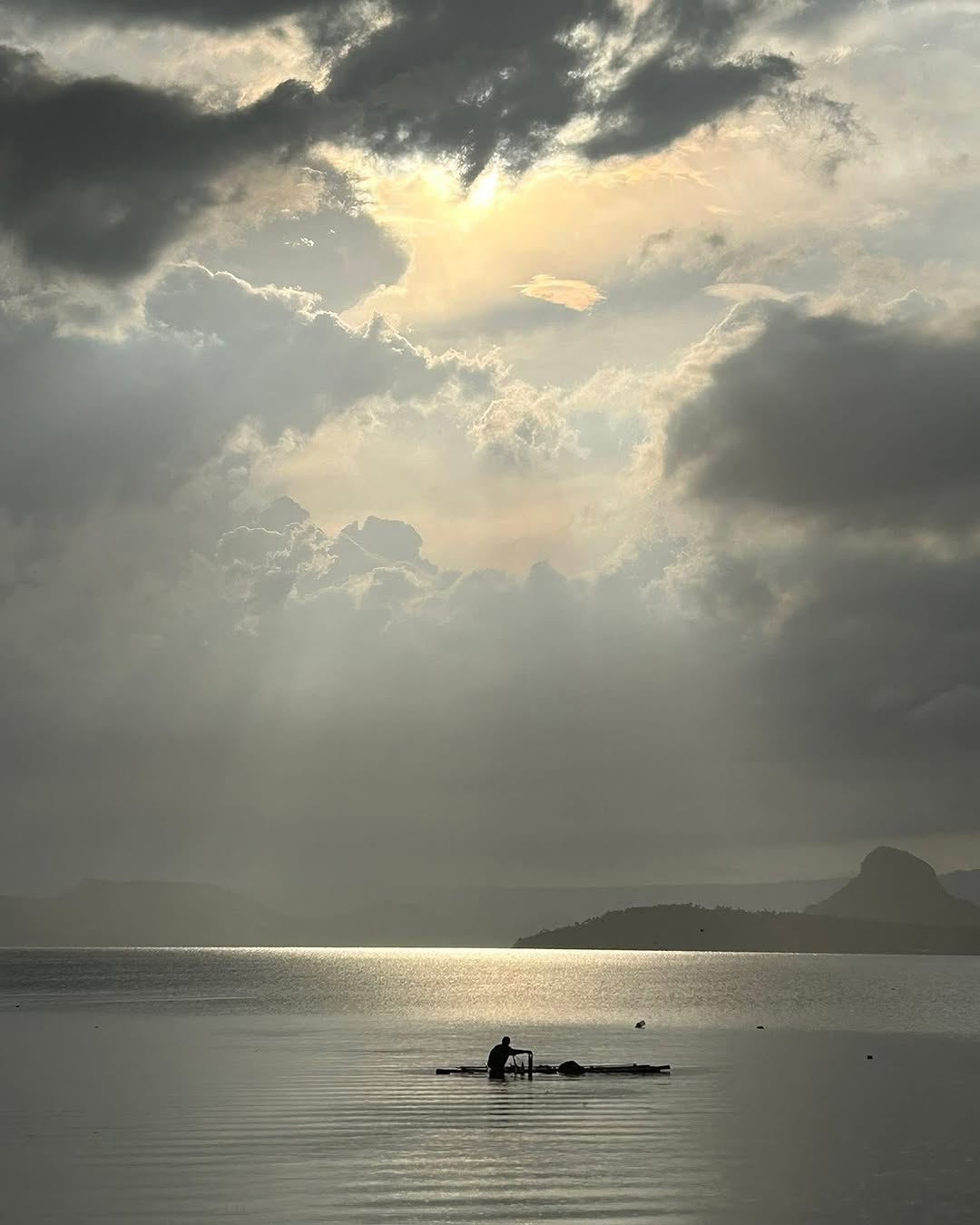 Sailing at Kapusod on Taal Lake